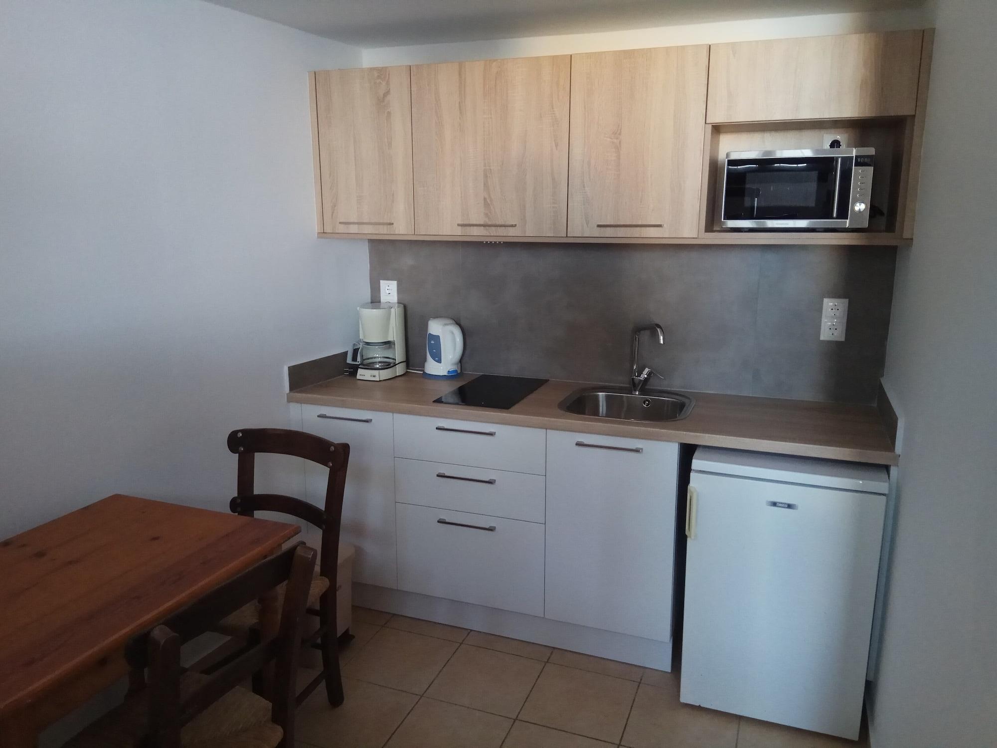 Diktynna Aparthotel 2*