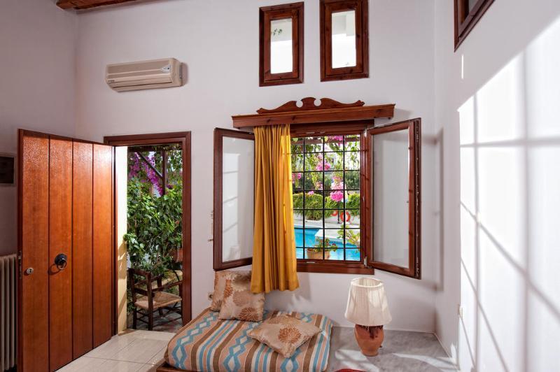 Diktynna Aparthotel Hersonissos (Crete)